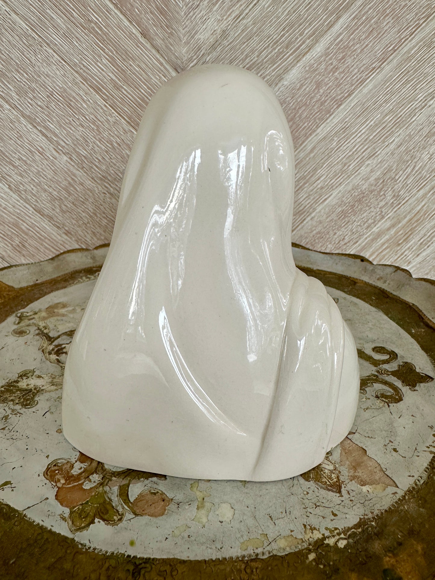 Table Ornament; Cherub on Boat