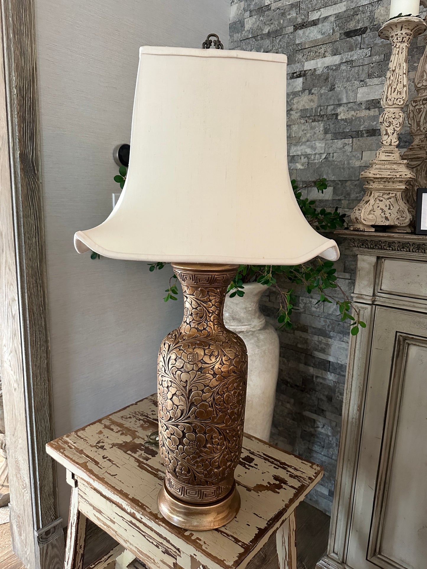 Vintage Embossed Floral Lamp