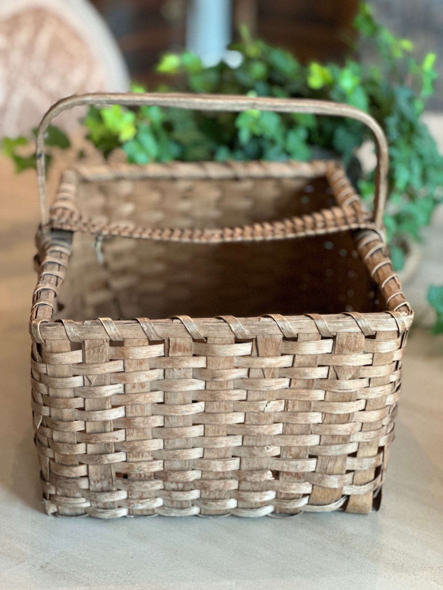 Primitive Splint Basket with Handle