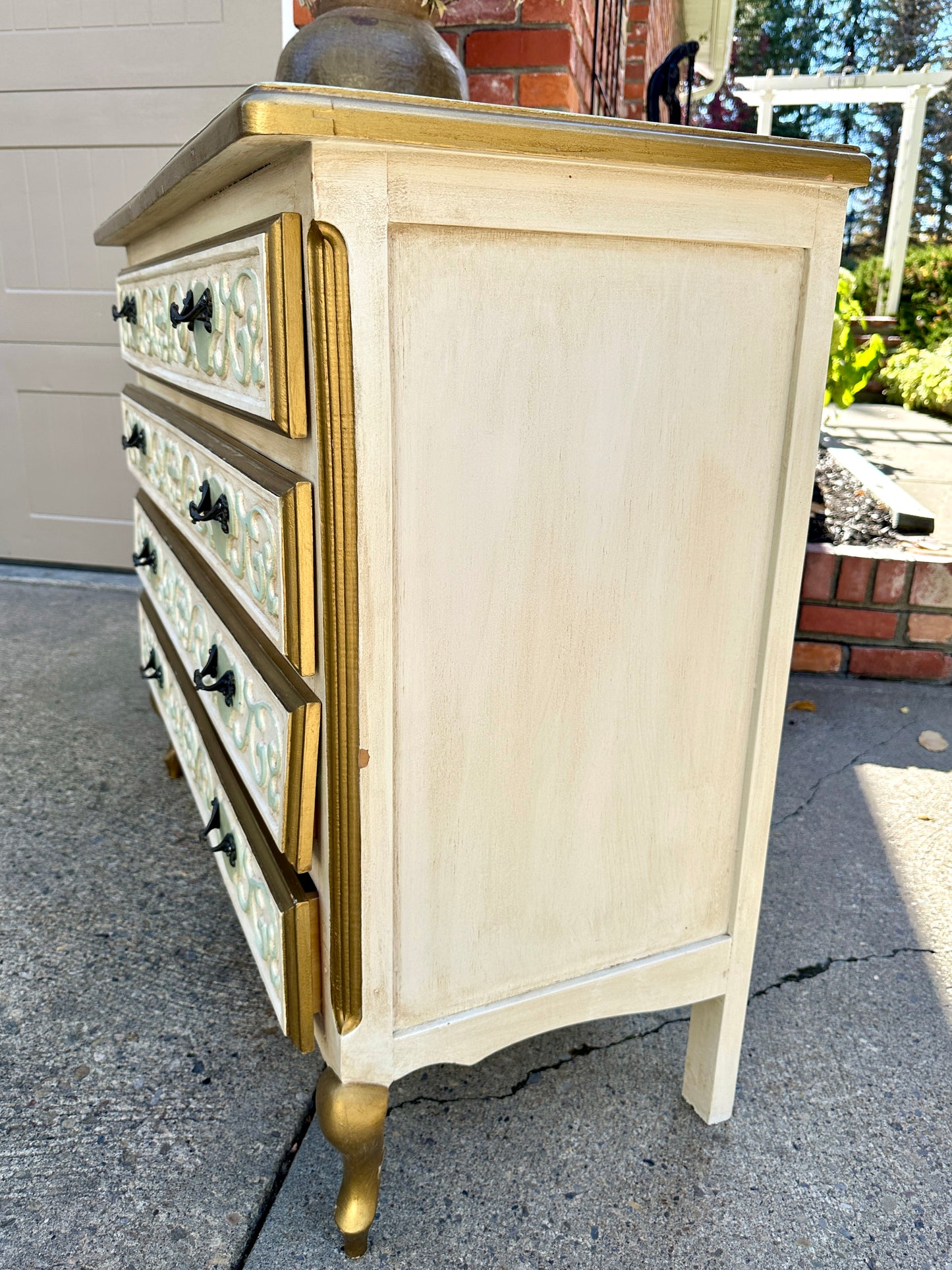 Vintage Chest of Drawers