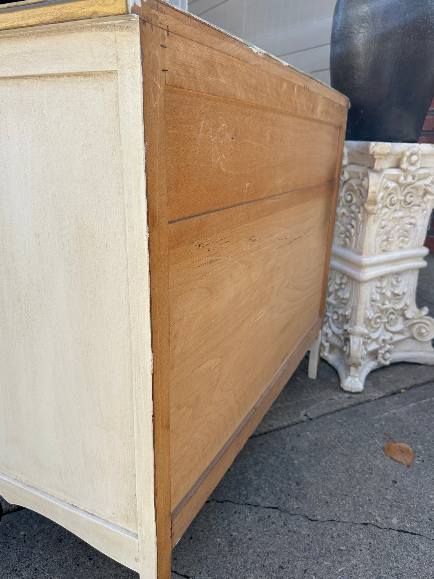 Vintage Chest of Drawers