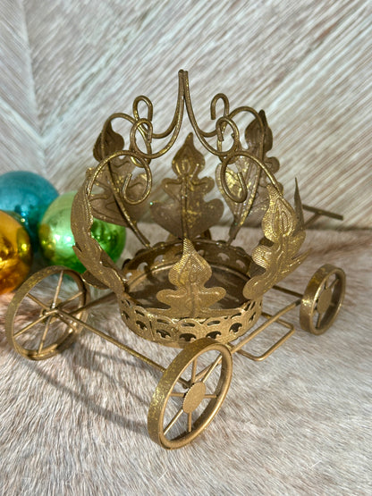 Gold Carriage Decor