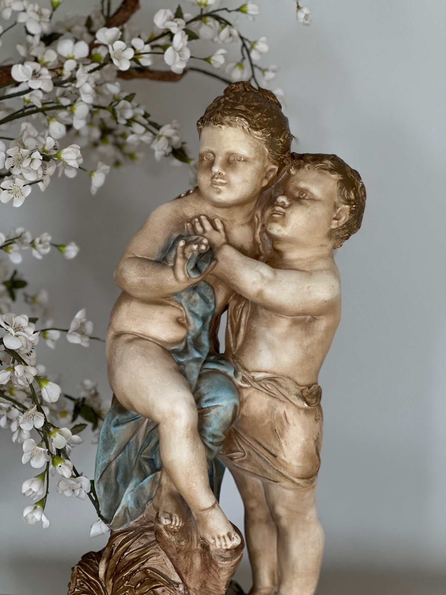 Abbott of England Ceramic Statue Children