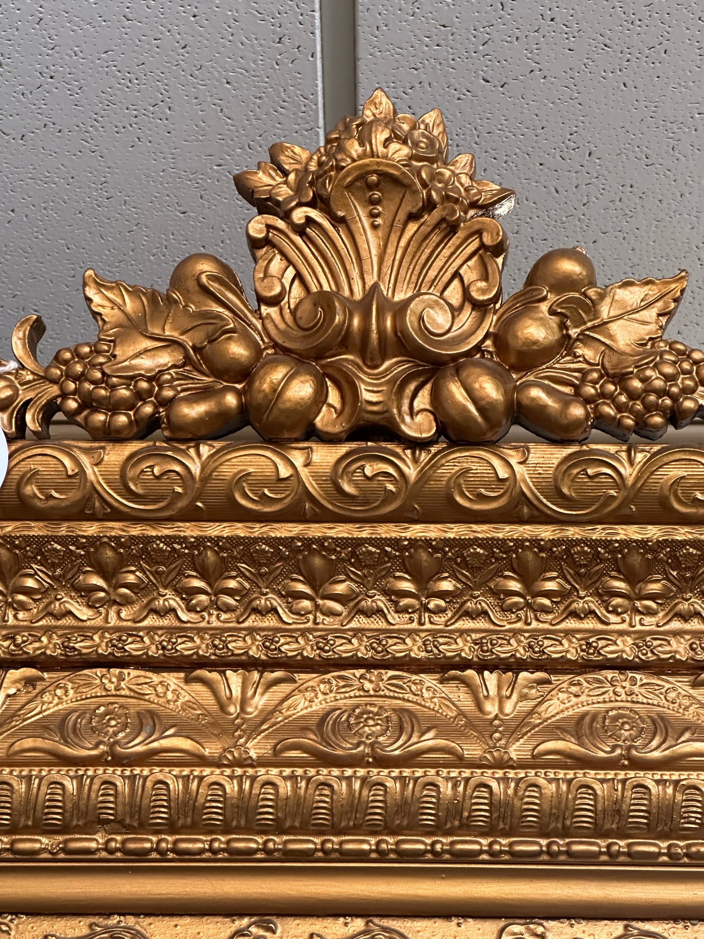 Antique Gold Baroque Wall Mirror