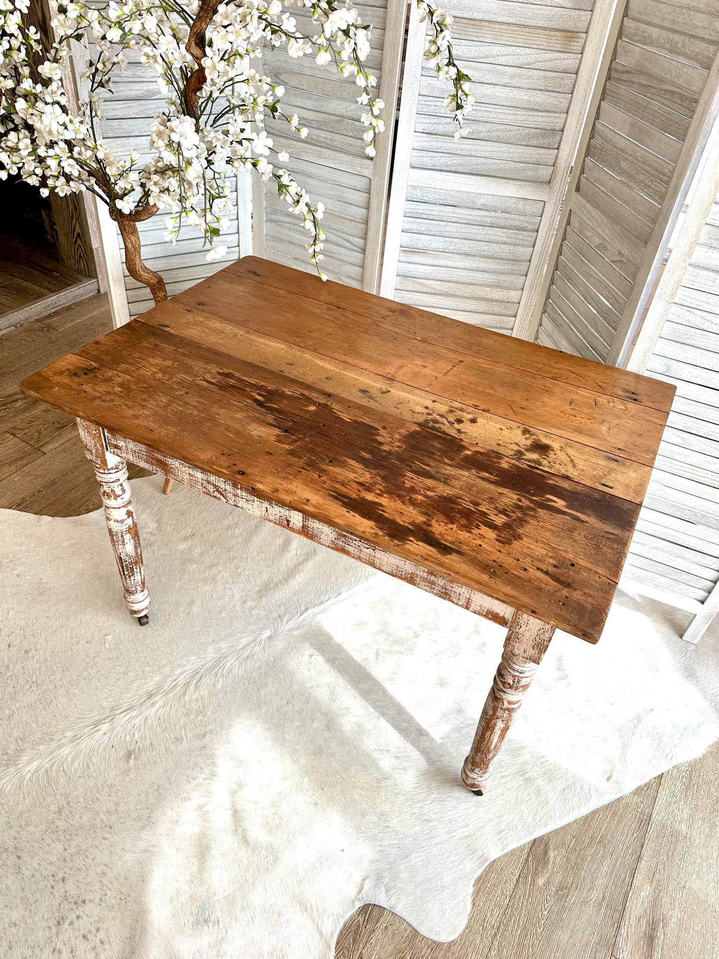 Farmhouse Table