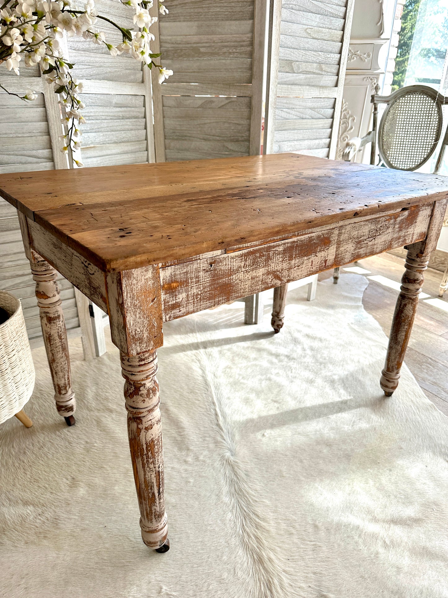 Farmhouse Table